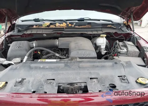 2018 Ram 1500 Express 4X4 6'4 Box from USA, damaged, VIN 1C6RR7FG6JS308698